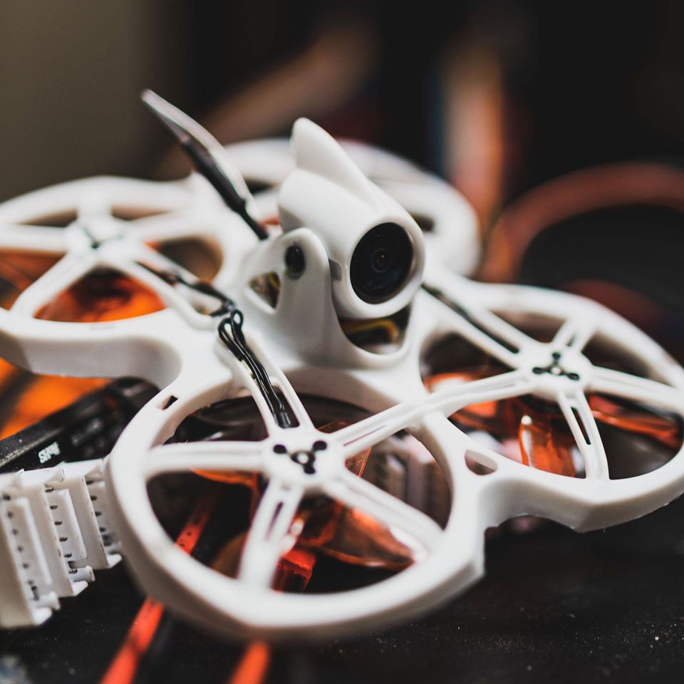 Emax Tinyhawk II 2 RTF FPV Rac - đánh giá và giá Drone Battery Adapter