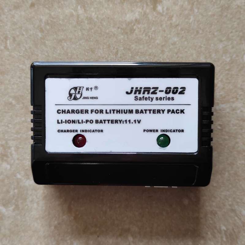 3S 11.1V LiPo Battery Balance  - đánh giá và giá Drone Battery Charger